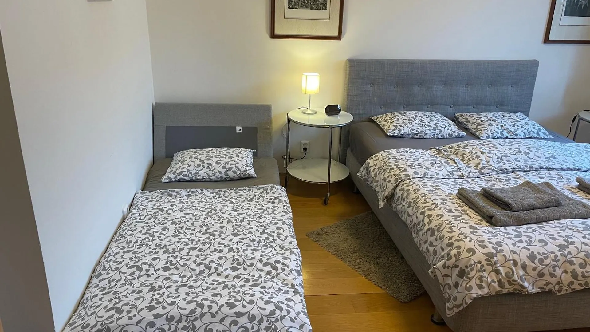 Apartment Kosatcova Praga